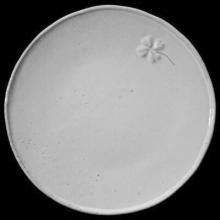 Nathalie Lété Trèfles Dinner Plate, set of 6 by Astier de Villatte, B2B view on black background