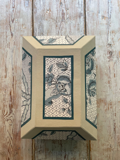 “Rubans & Oiseaux” Wedding Box – Domino Paper, Papier-Mâché, Handmade in Paris | Antoinette Poisson
