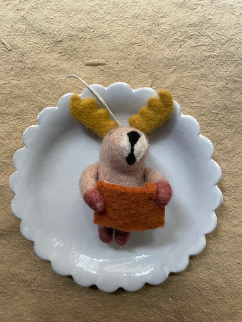 Reading Moose - Christmas ornament | Christmas Ornament