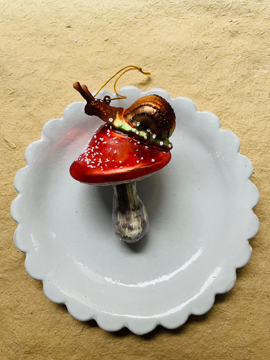 Woodfield Snail Glass Ornament