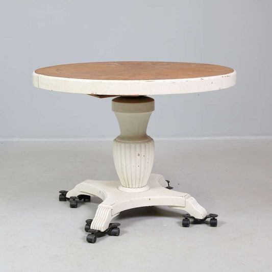 Swedish Functionalist Pedestal Table – D 91 cm, H 64 cm
