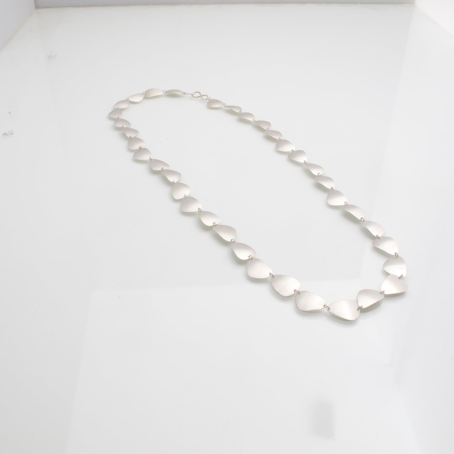 STONE MAUDE SILVER NECKLACE