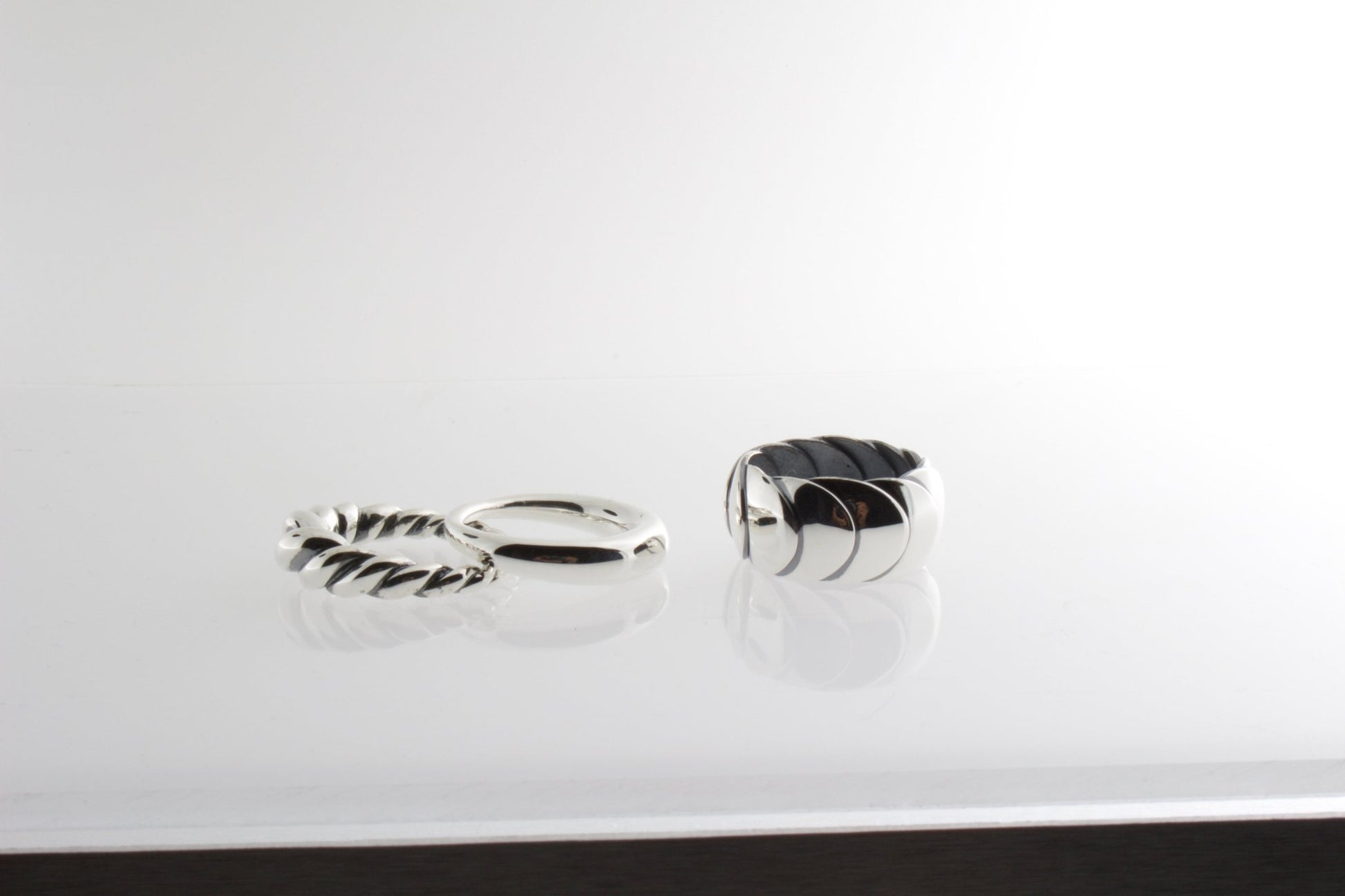 Atticus Ring - Bon Ton goods