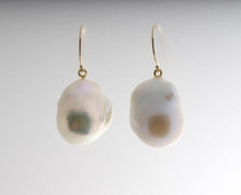 Load image into Gallery viewer, Baroque Pearl Set - Bon Ton goods
