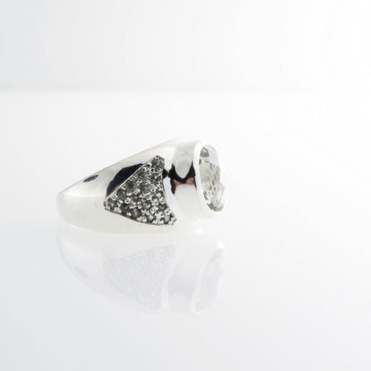 Beverly Ring - Green Topaz & Sapphires | Mikkel Brøgger - Bon Ton goods