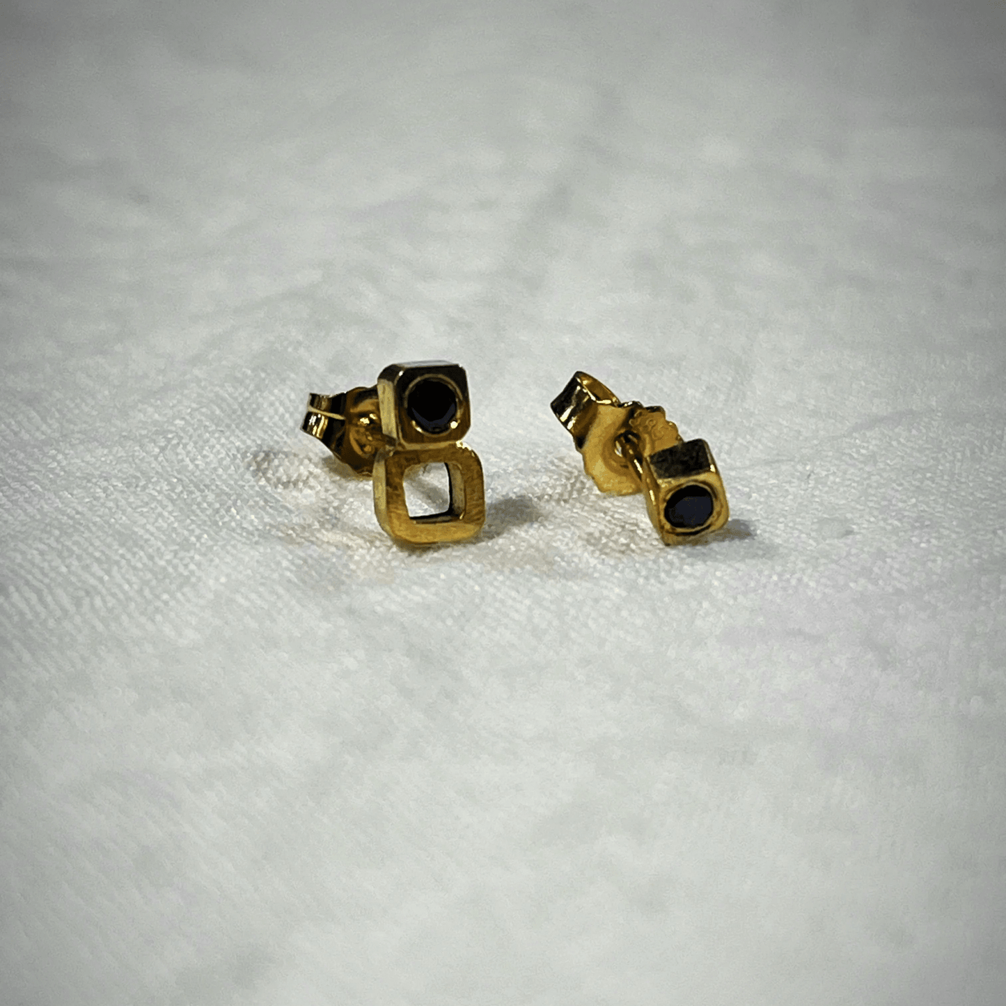Black Diamond Earrings | Mikkel Brøgger - Bon Ton goods