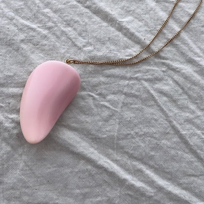 Conch Shell Pendant Necklace | Mikkel Brøgger - Bon Ton goods