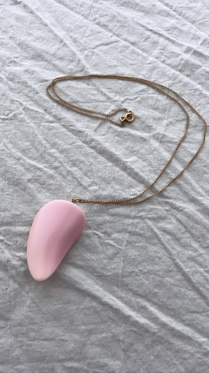 Conch Shell Pendant Necklace | Mikkel Brøgger - Bon Ton goods