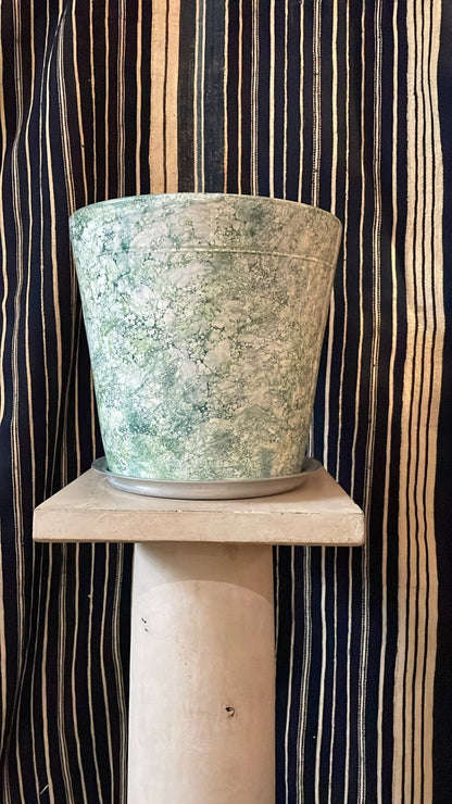 Dark Green Bendtsen Pot Marbleized | Handmade Erik Bendtsen Ceramics - Bon Ton goods