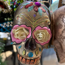 Load image into Gallery viewer, DAY OF THE DEAD FLOWER SKULL - Bon Ton goods
