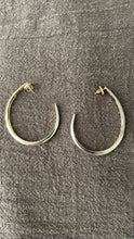 Load image into Gallery viewer, Earring Hoop II. - Bon Ton goods
