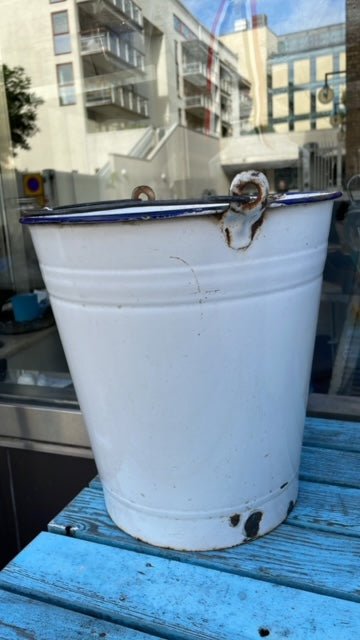 Enamel Bucket - White 3 - Bon Ton goods