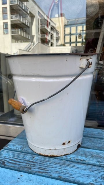 Enamel Bucket - White 5 - Bon Ton goods
