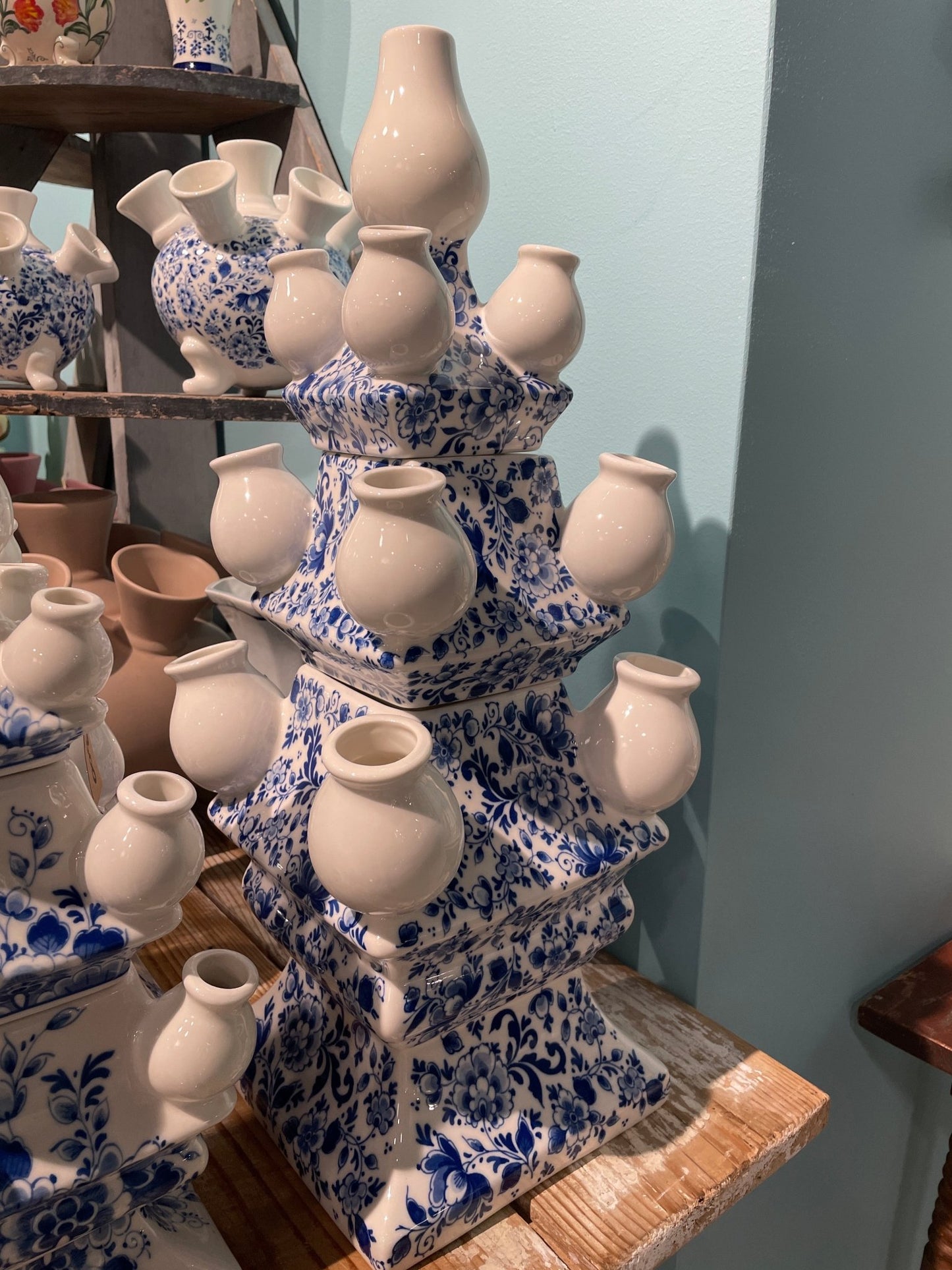 Extra Large Dainty Flower Three Tier Tulip Vase | Heinen Delfts Blauw - Bon Ton goods