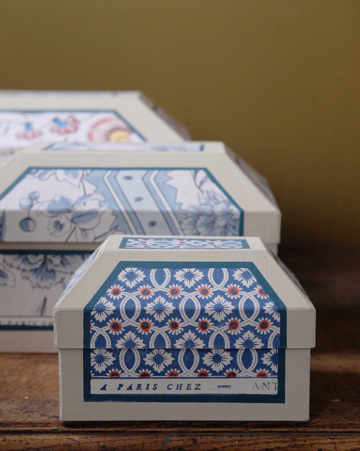 “Fleurs & Entrelacs” Wedding Box – Handmade in Paris | Antoinette Poisson - Bon Ton goods