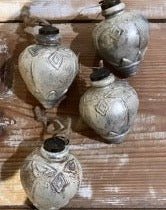 Load image into Gallery viewer, French Glass &quot;Antiqued&quot; Baubles - Small - Bon Ton goods
