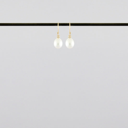 Freshwater Pearls White - Bon Ton goods