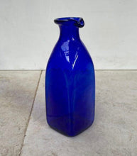 Load image into Gallery viewer, Frigo Avec Bec Dark Blue - Bon Ton goods
