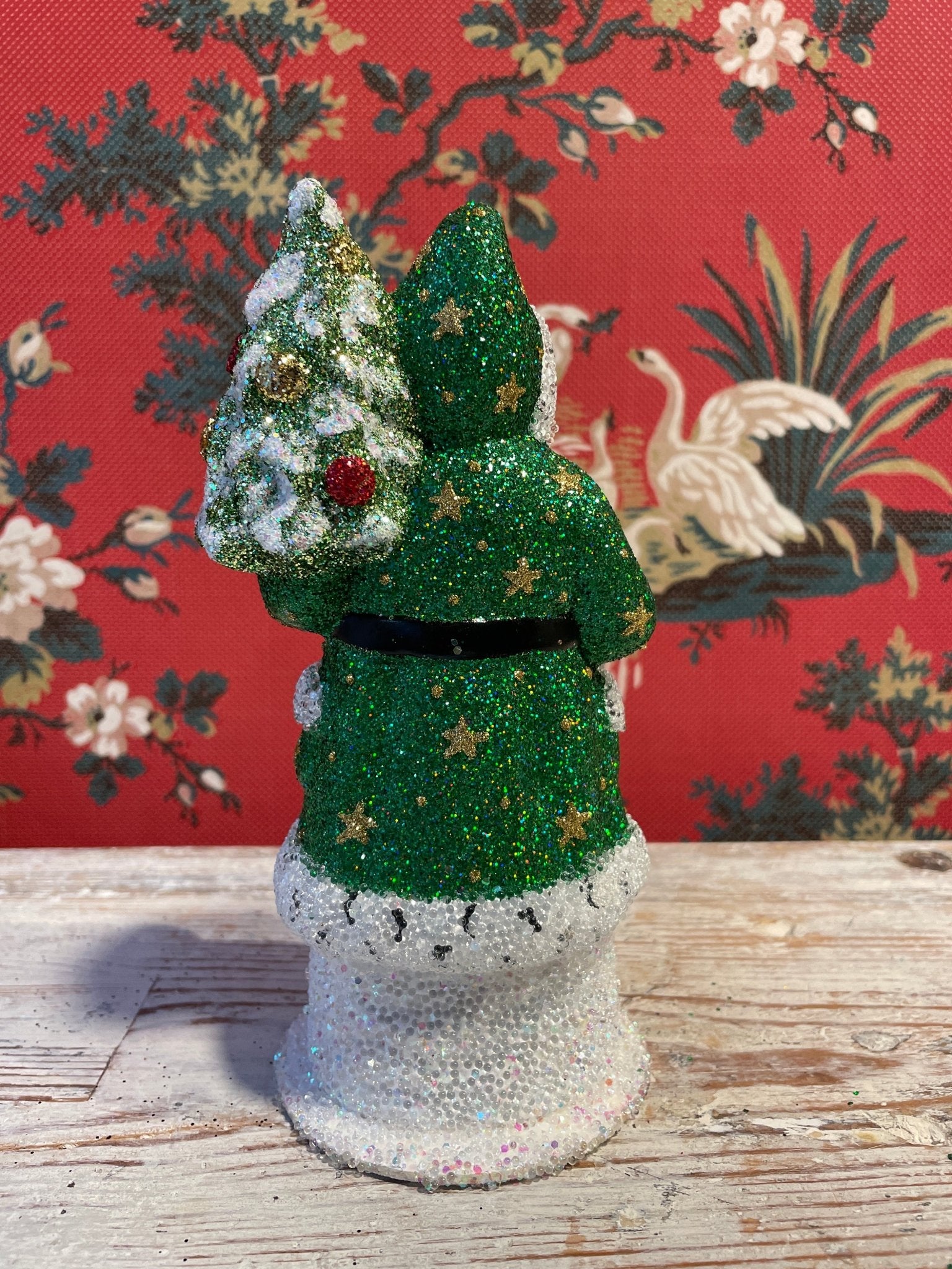Green Beaded Glittered Gold Stars Santa | Ino Schaller - Bon Ton goods