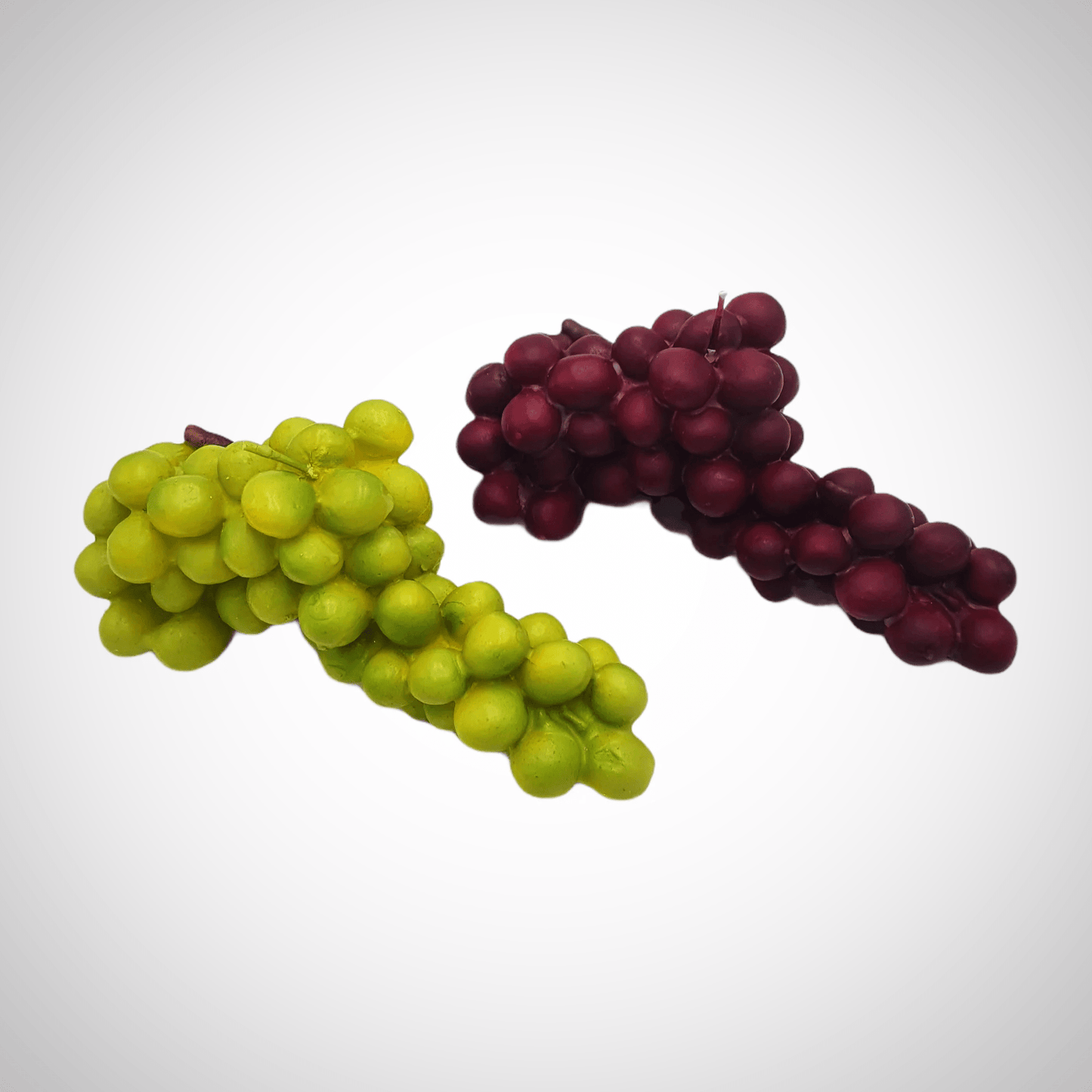 Green Grapes Wax Candle | Cereria Introna - Bon Ton goods
