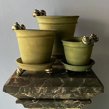 Green Snail Pot "Sneglepotte" | Handmade Erik Bendtsen Ceramic - Bon Ton goods