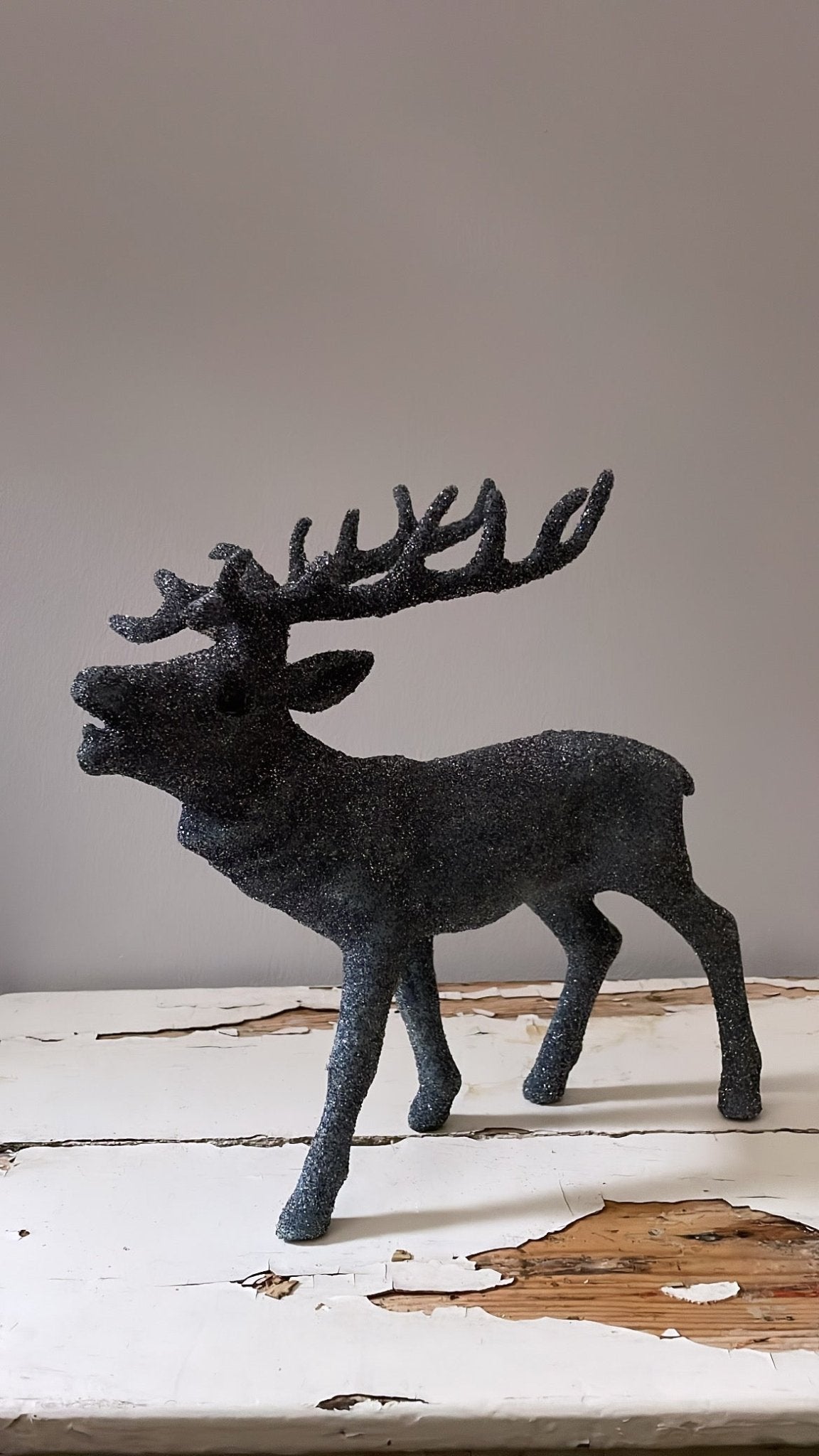 Gunmetal Silver Beaded Grand Reindeer | Ino Schaller - Bon Ton goods