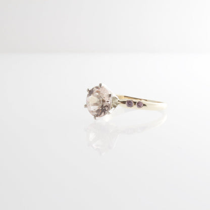 Honey Bee Ring, Morganite & Sapphire | Mikkel Brøgger - Bon Ton goods