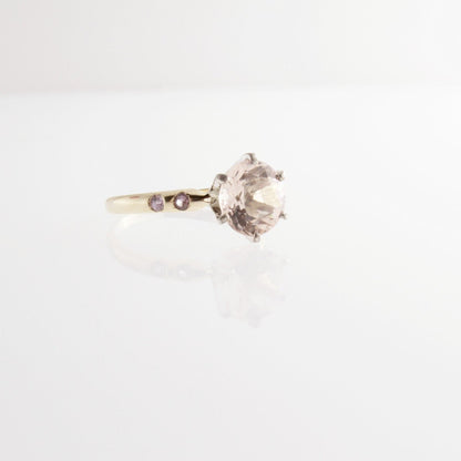 Honey Bee Ring, Morganite & Sapphire | Mikkel Brøgger - Bon Ton goods