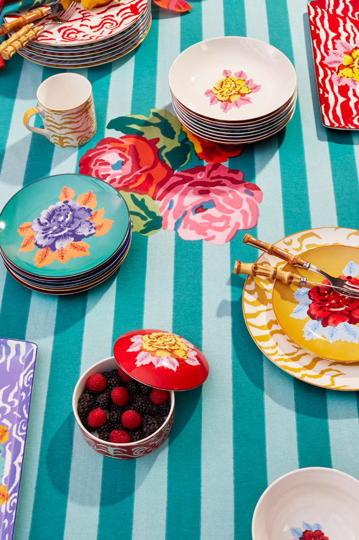 Indian Tiger Pervinch Porcelain Tray - 35x15 | Lisa Corti - Bon Ton goods