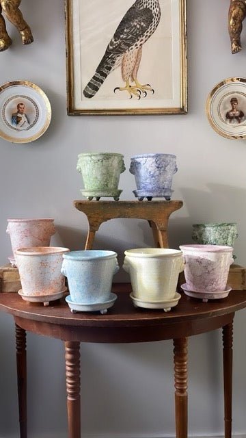 Light Blue Lion Pot Marbleized | Handmade Erik Bendtsen Ceramics - Bon Ton goods