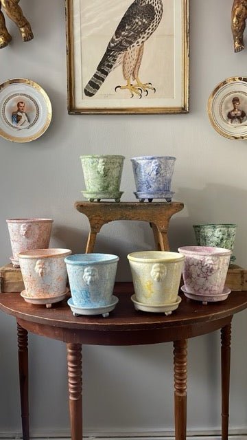 Light Blue Lion Pot Marbleized | Handmade Erik Bendtsen Ceramics - Bon Ton goods