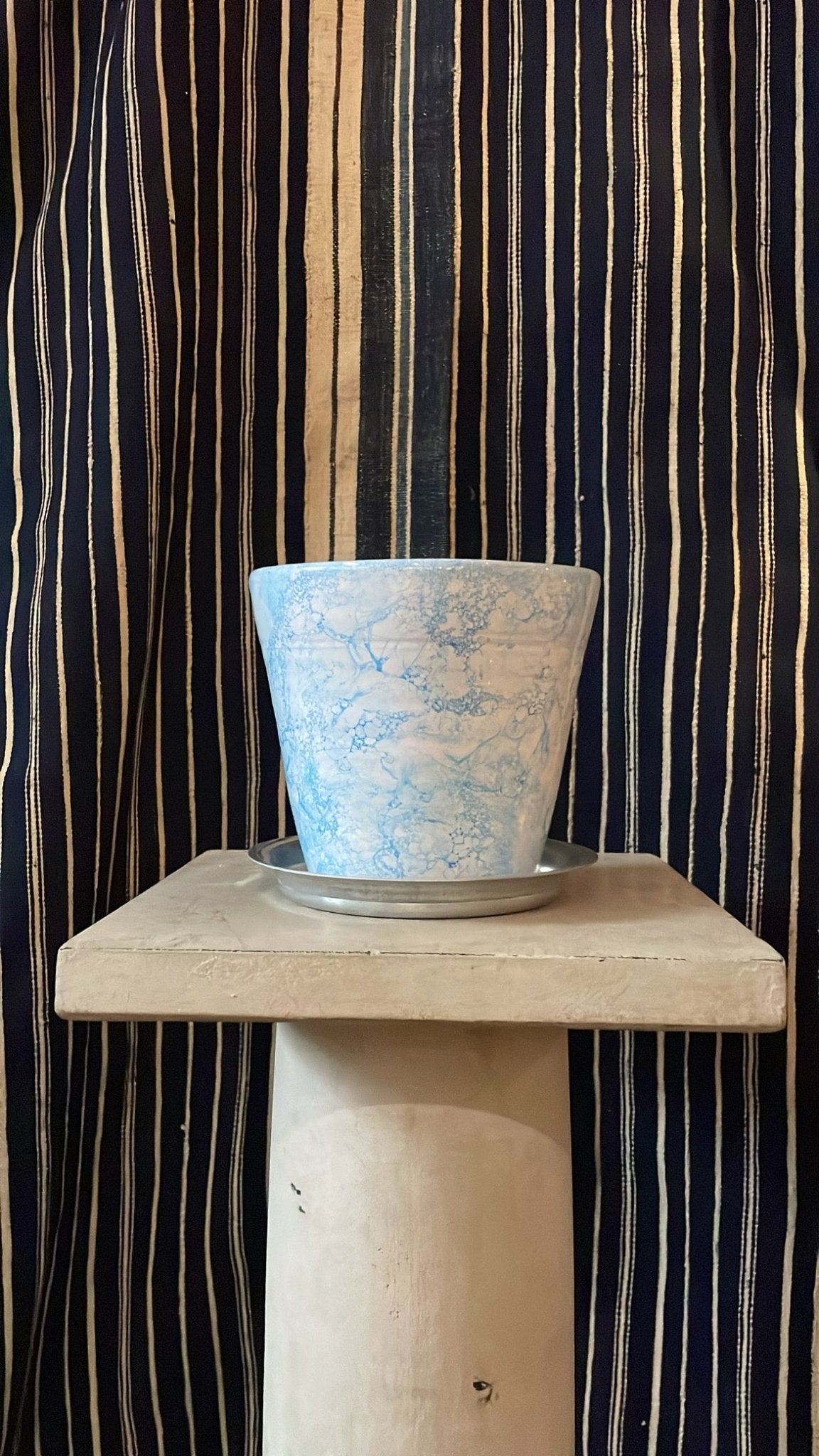 Light Blue The Bendtsen Pot Marbleized - Erik Bendtsen - Bon Ton goods