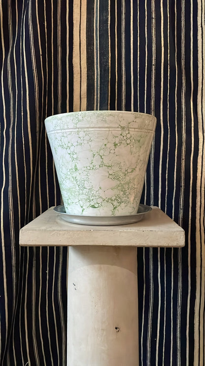 Light Green Bendtsen Pot Marbleized | Handmade Erik Bendtsen Ceramics - Bon Ton goods