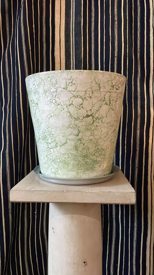 Light Green Bendtsen Pot Marbleized | Handmade Erik Bendtsen Ceramics - Bon Ton goods