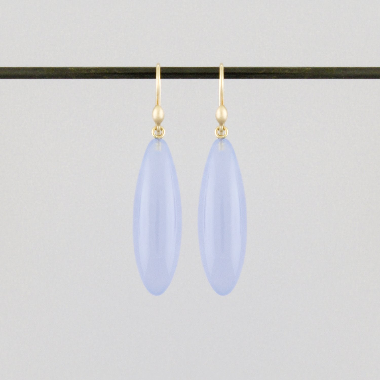 Long Berries Blue Chalcedony - Bon Ton goods