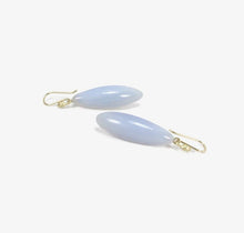 Load image into Gallery viewer, Long Berries Blue Chalcedony - Bon Ton goods
