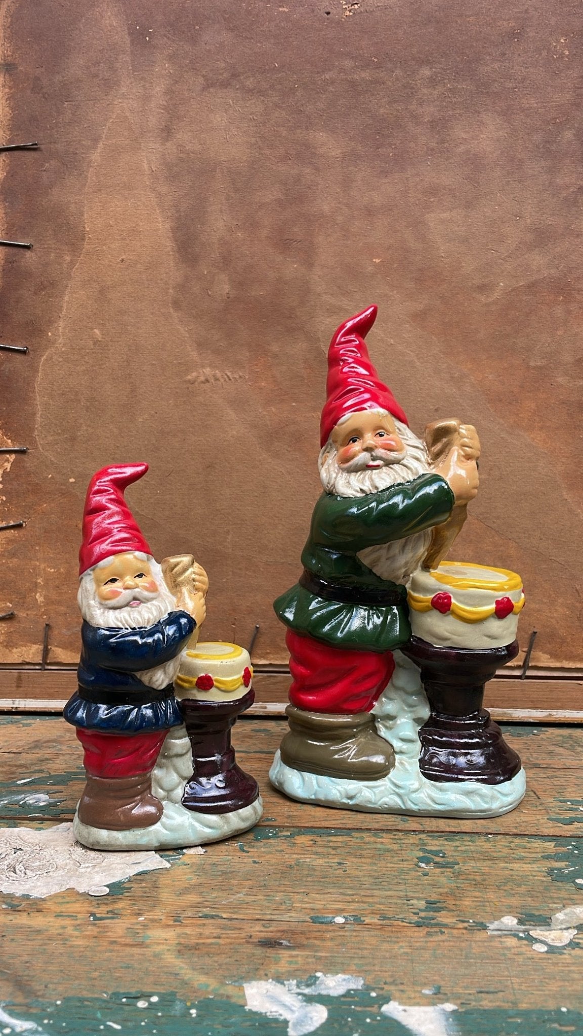 Medium Vintage Scandinavian Nisse / Tomte / Julenisse Figurine, 1950s – Blue Coat Edition - Bon Ton goods