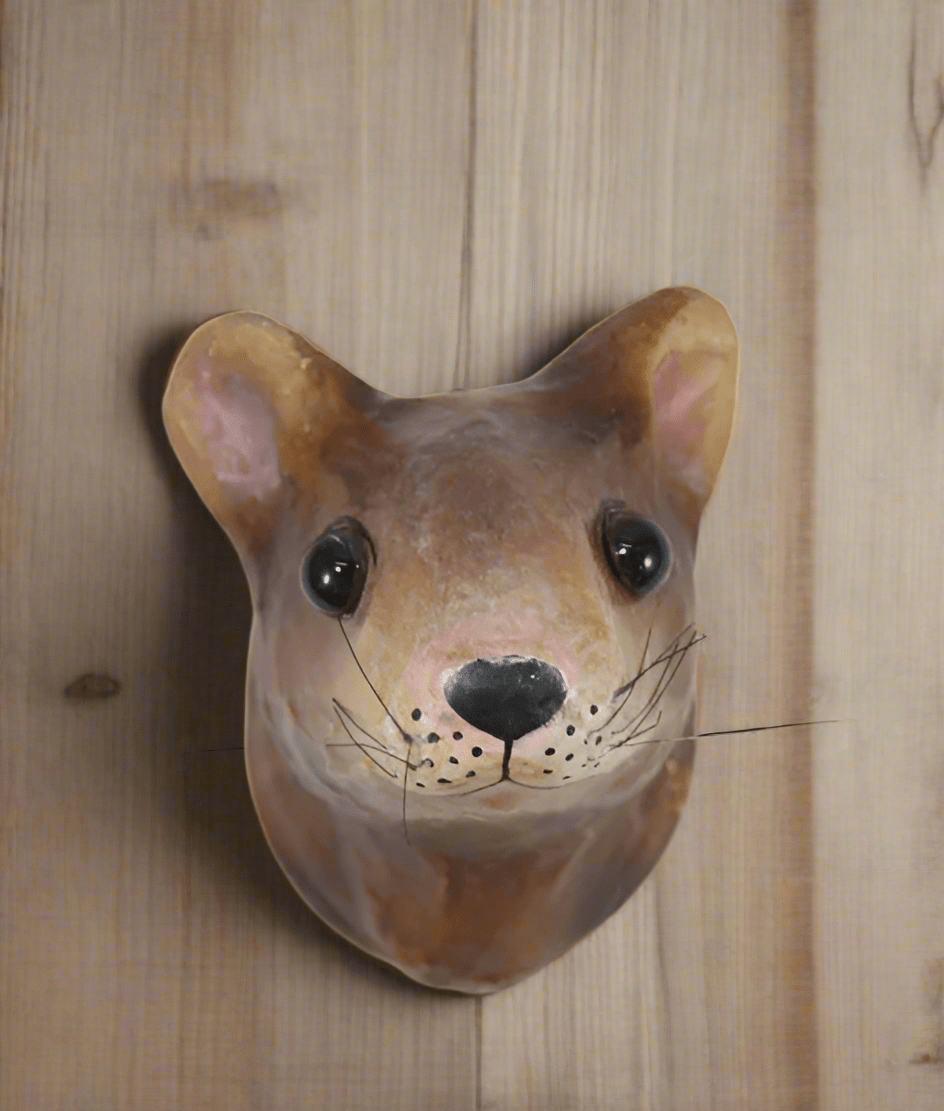 Mouse Mount - Brown - Bon Ton goods