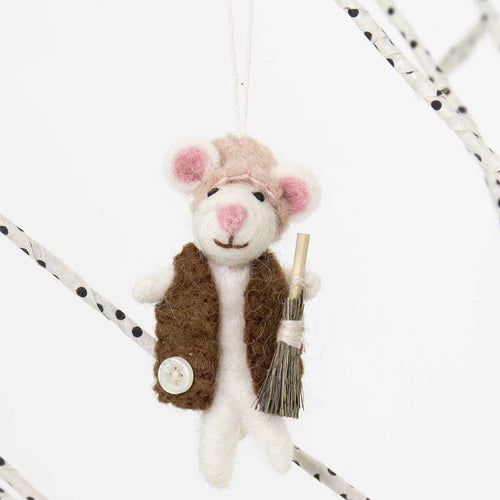 Mouse with Broom - Bon Ton goods