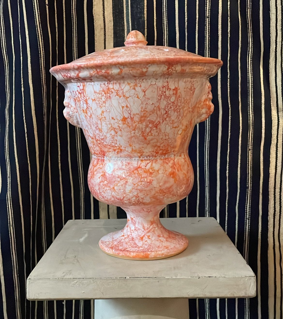 Orange/Red Marbleized Bouquetière - Tulipiere Lion Tulip Vase – Large | Handmade Erik Bendtsen Ceramics - Bon Ton goods