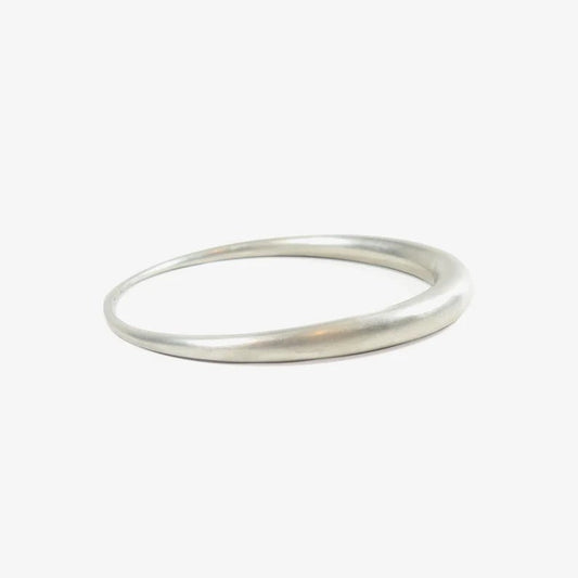 Oval Bangle - Bon Ton goods