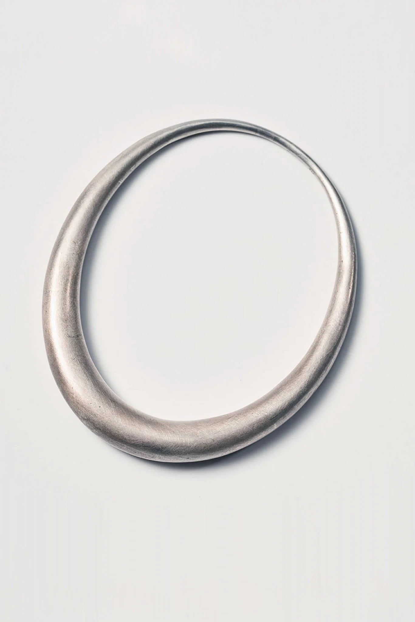 Oval Bangle - Bon Ton goods