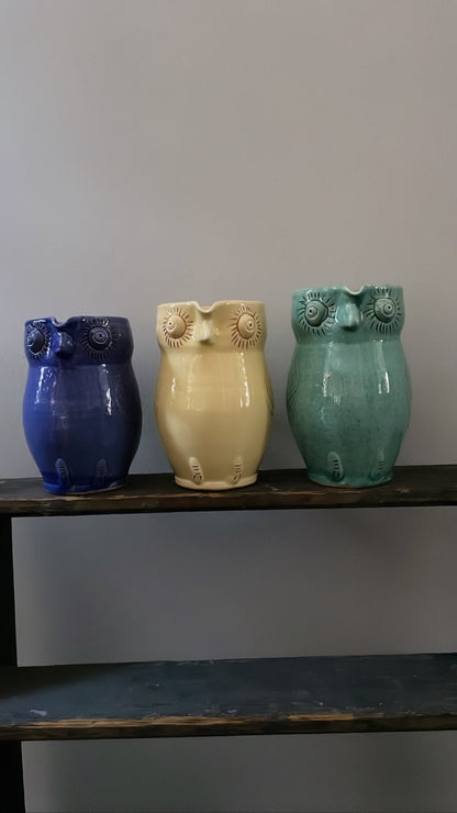 Owl Pitcher | Handmade Erik Bendtsen Ceramics - Bon Ton goods