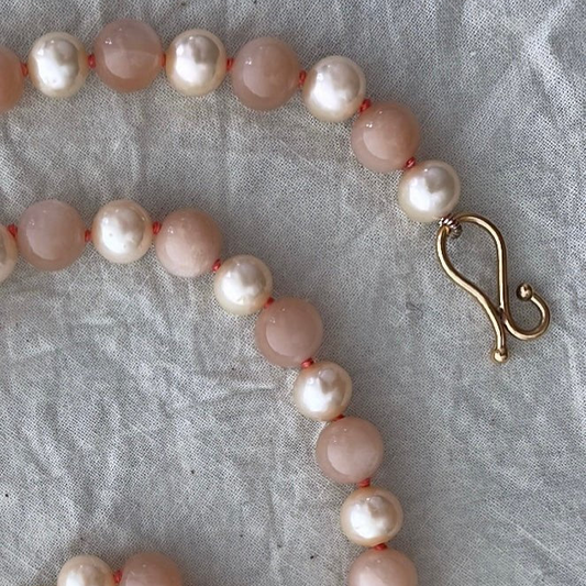 Peach Moonstone and Pink Pearl Necklace | Mikkel Brøgger