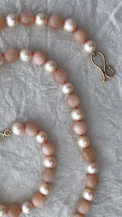 Peach Moonstone and Pink Pearl Necklace | Mikkel Brøgger - Bon Ton goods
