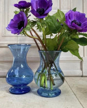 Load image into Gallery viewer, Pichet Light Blue - Bon Ton goods

