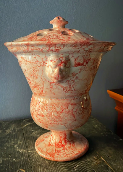 Red Marbleized Bouquetière - Tulipiere, Lion Tulip Vase – Medium | Handmade Erik Bendtsen Ceramics - Bon Ton goods