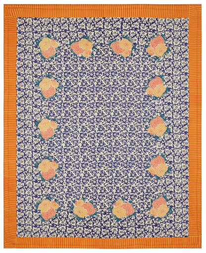 Arabesque Corolla Blue Natural - Quilt 220 x 270 | Lisa Corti