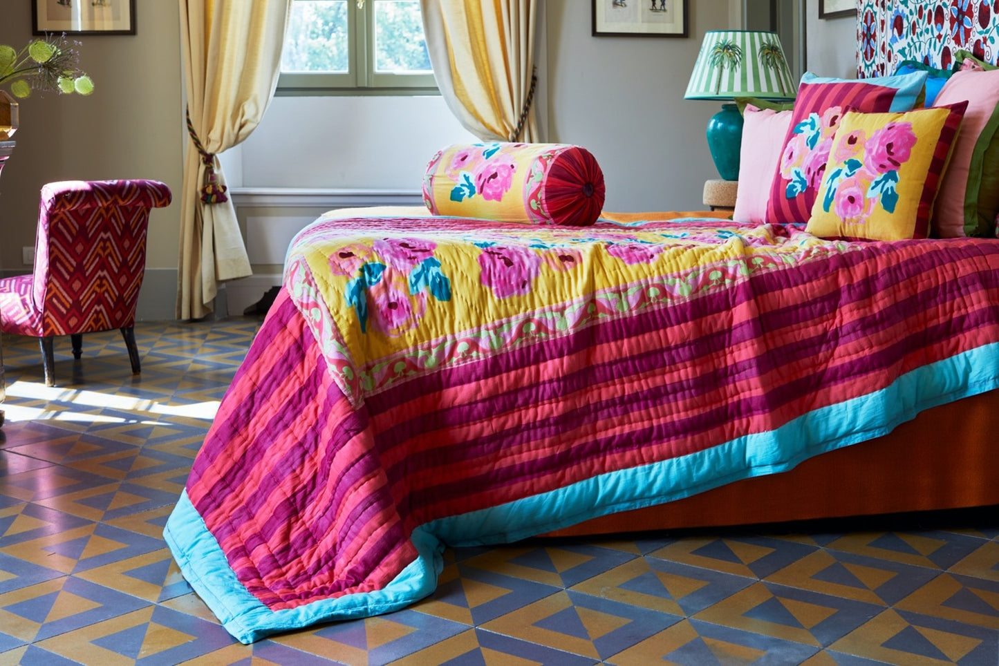 Nizam Sulphur - Pillow with Insert 60x60 - Lisa Corti