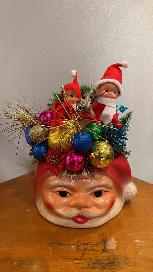 Santa Tableau - Bon Ton goods